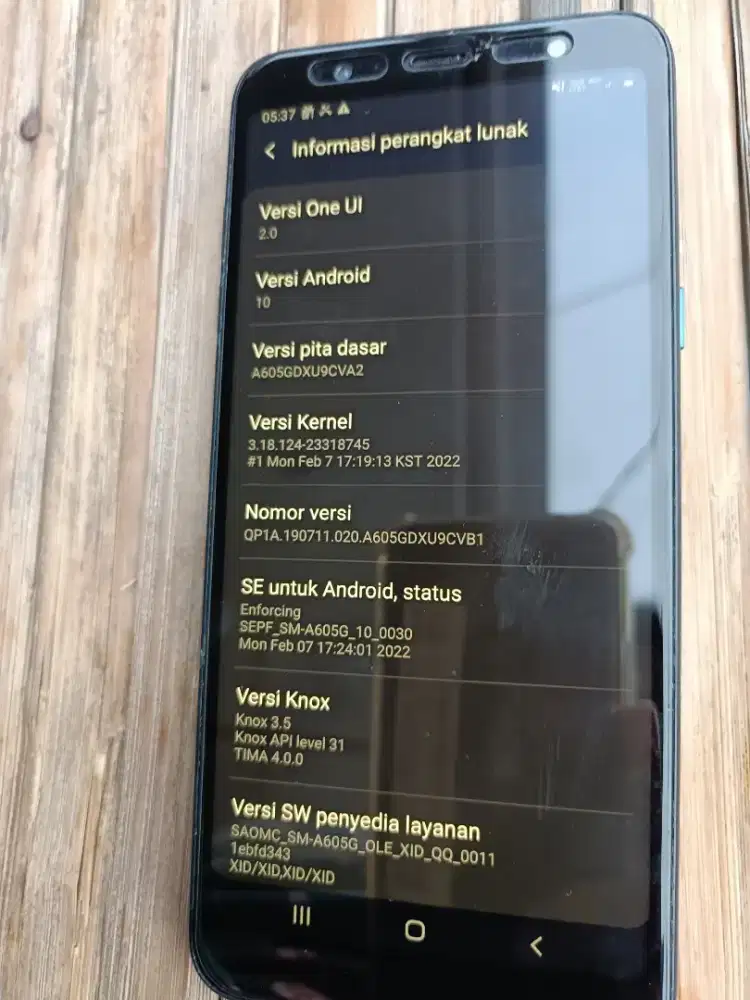 Dijual hp Samsung A6 plus 2018 biru