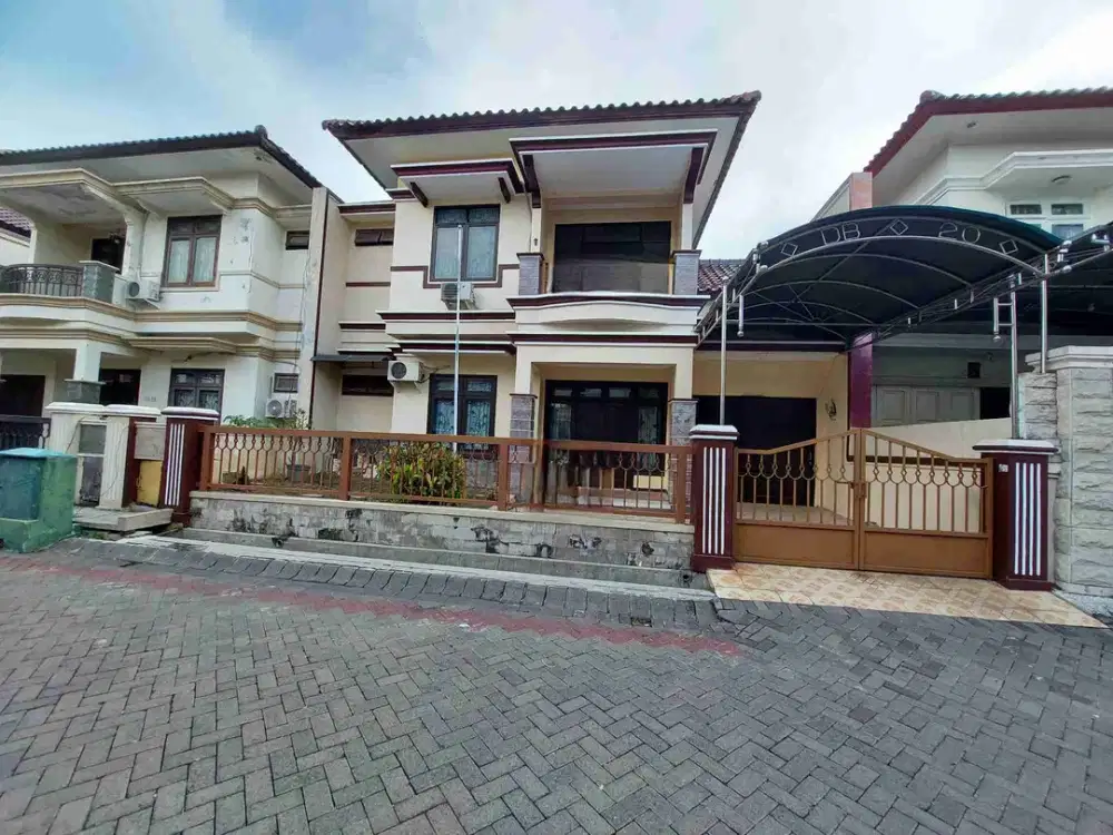Disewakan Rumah Siap Huni Di perumahan Elit Surabaya Timur Central Park Mulyosari Dekat Pakuwon City,Galaxy Mall,Its,Unair