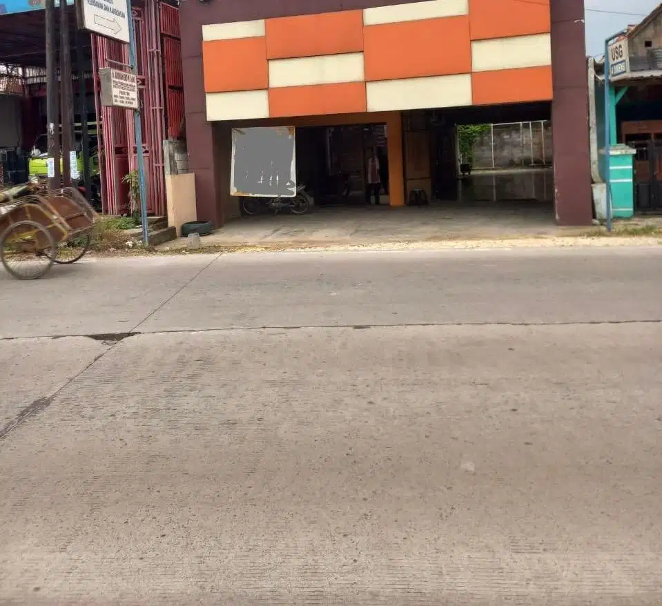 Dijual tanah + Rumah