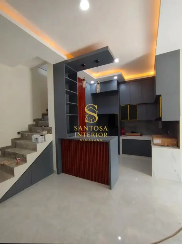 Kitchen set, wall moulding, dan meja minibar