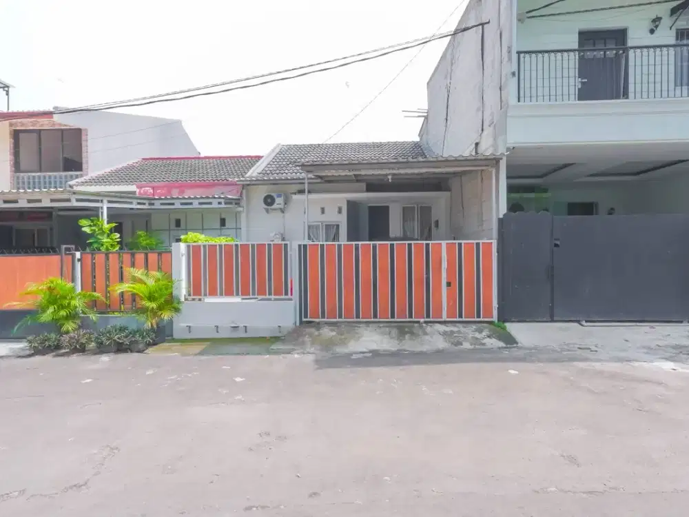 Rumah Hadap Selatan 8 Mnt ke Paradise Walk Serpong Siap KPR J-35865