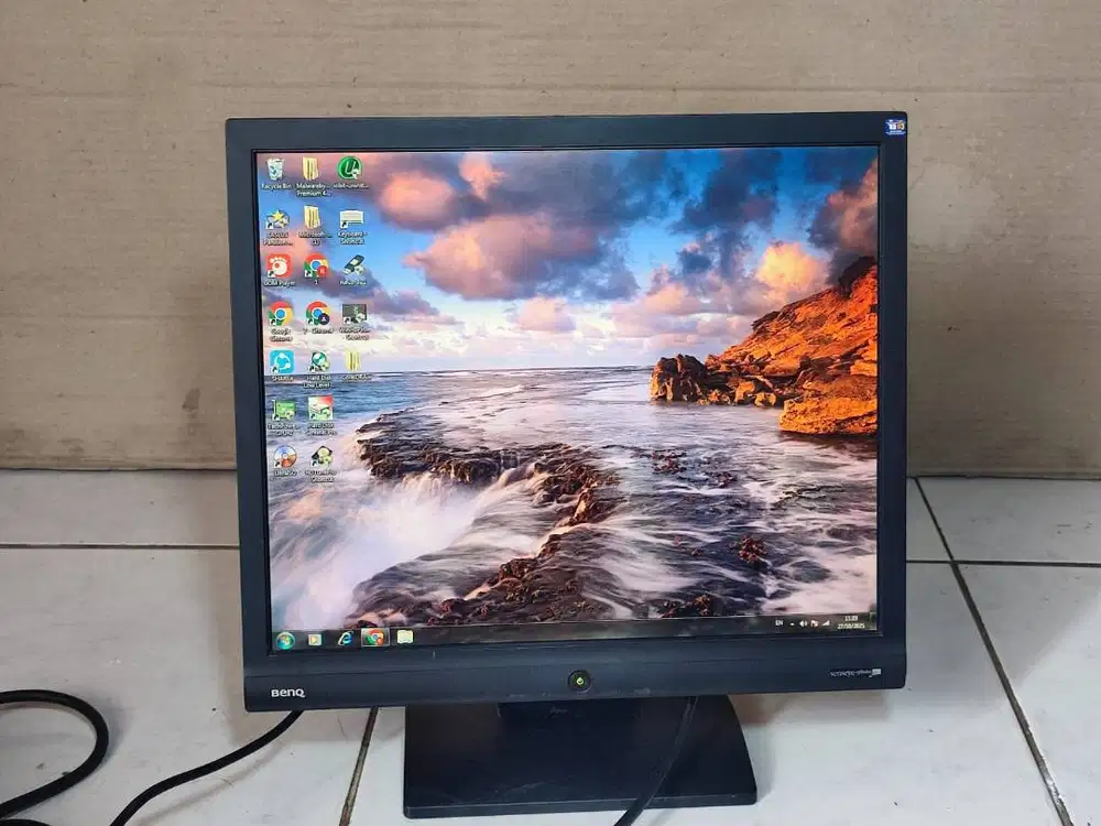 monitor 17 inc kotak normal BENQ