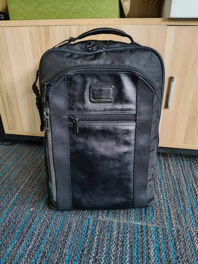 NBU Tumi backpack original 100%