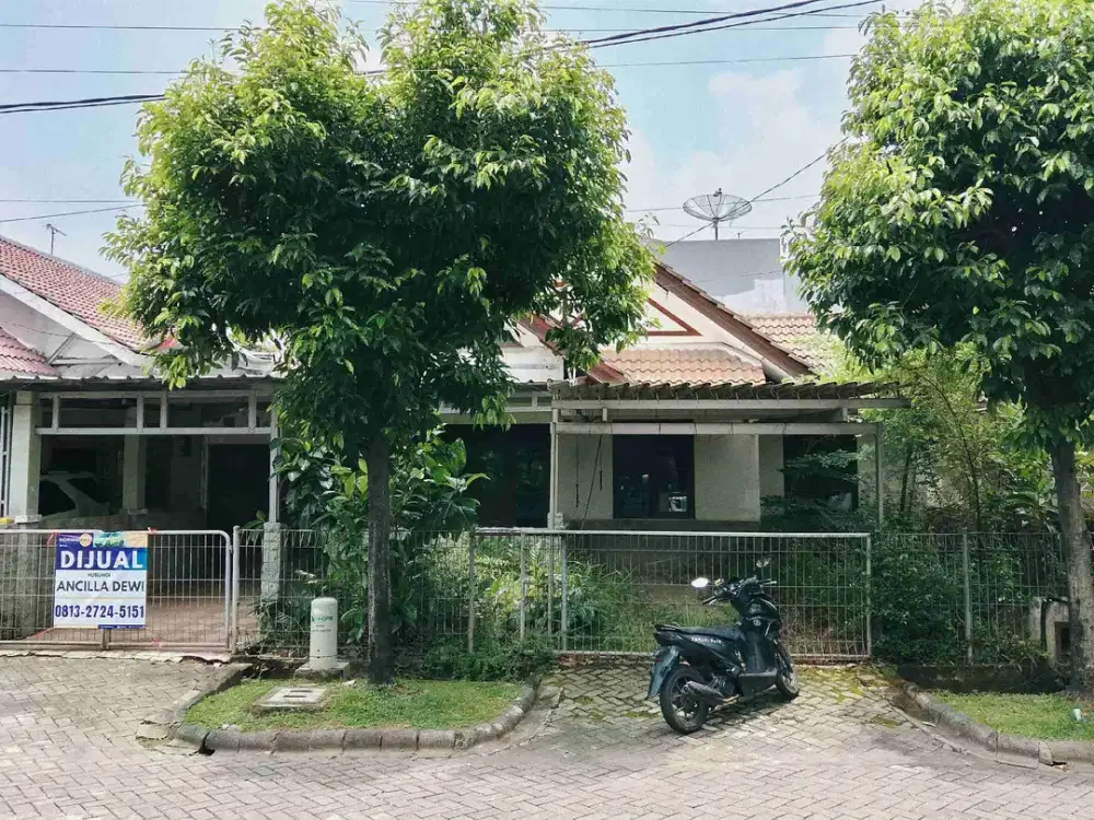 Dijual Rumah Murah hitung Tanah 216 mtr nego cpt Kemang Pratama 2 Bekasi Selatan.