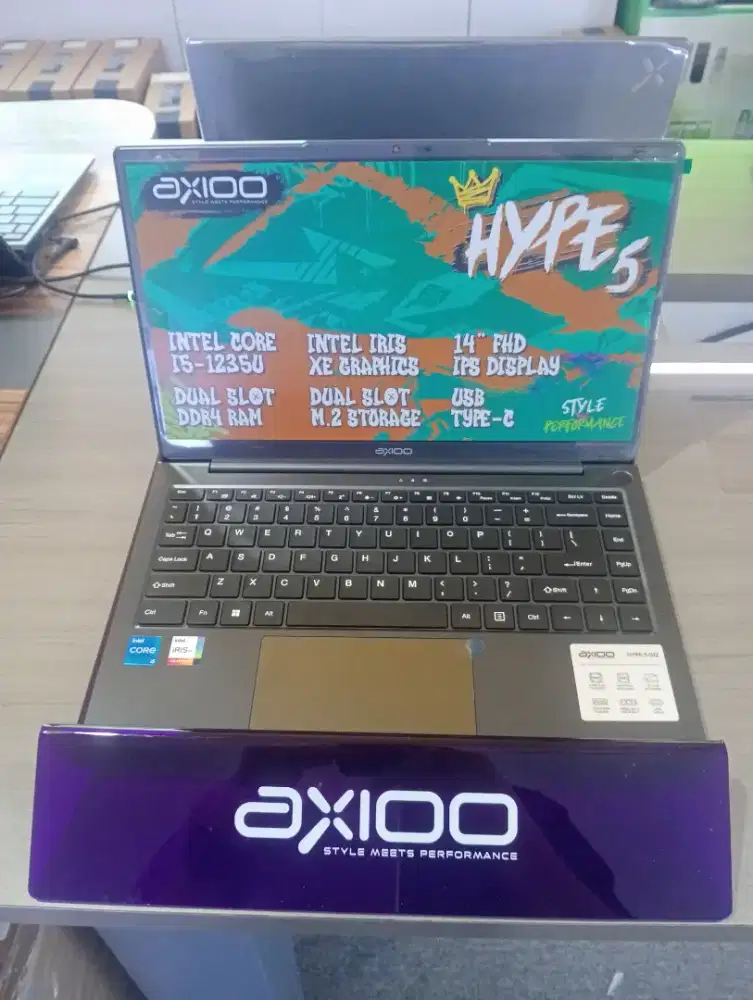 LAPTOP AXIOO HYPE 5 RAM8 SSD256 BERGARANSI