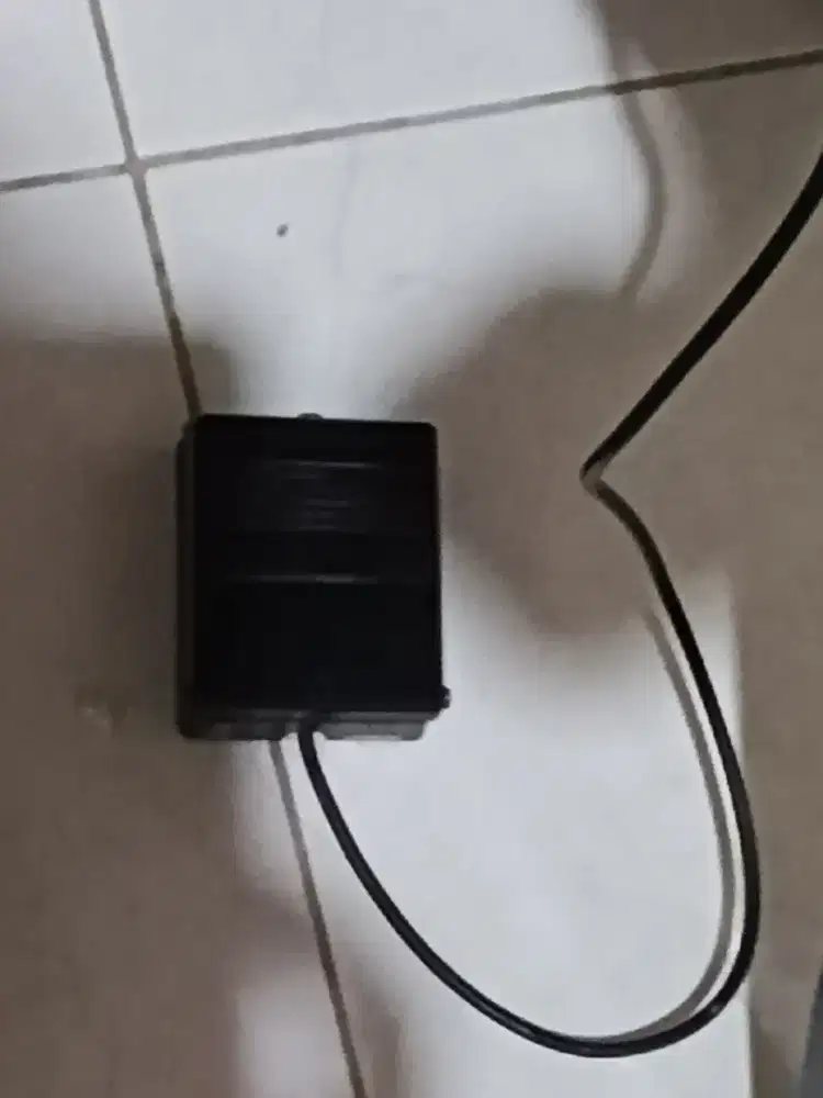 JUAL SUSTAIN PEDAL ROLAND ASLI MODEL TEMPE NYUS PIANO DIGITAL ROLAND X