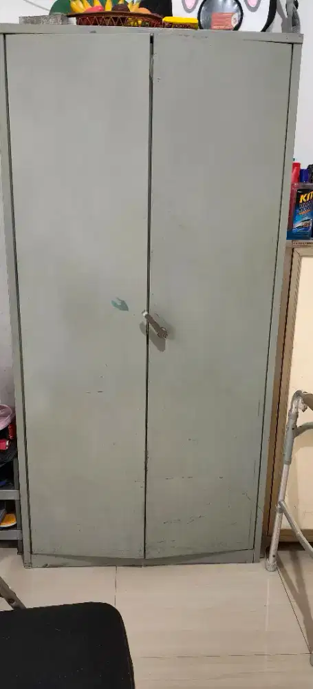 Jual FILLING KABINET BEKAS