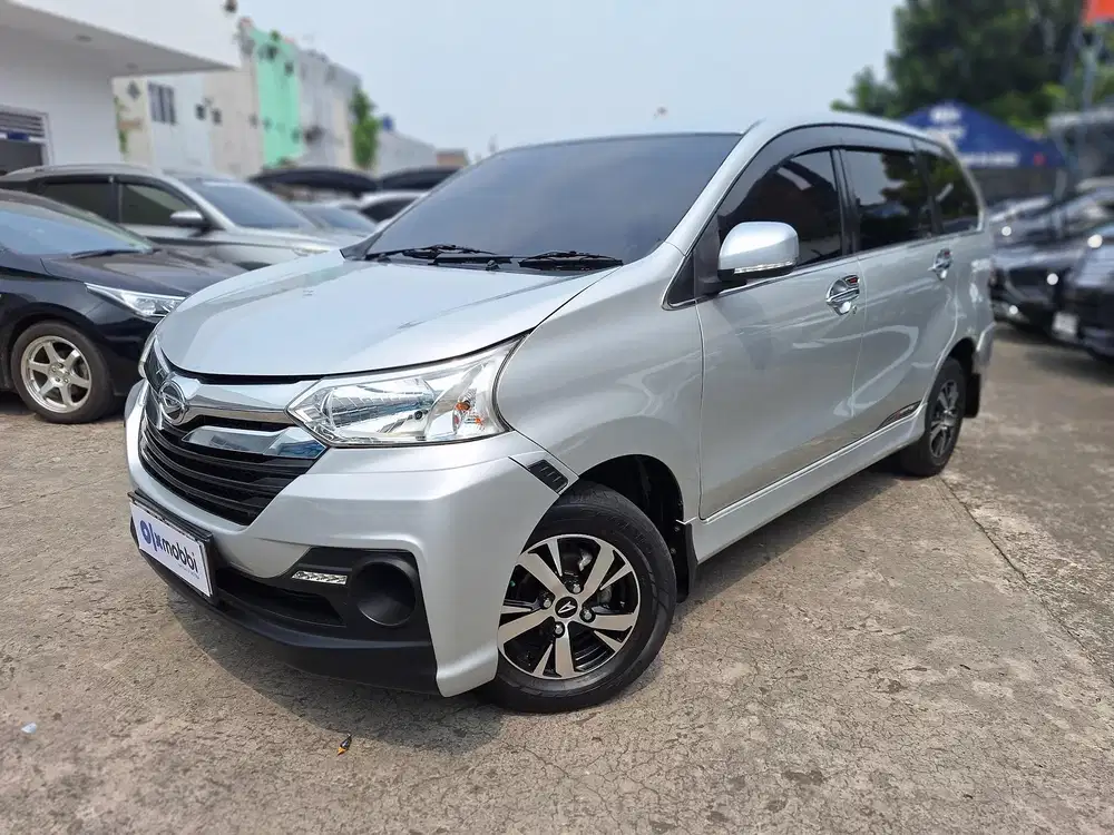 DP MURAH - Daihatsu Xenia 1.3 R Bensin-MT 2017