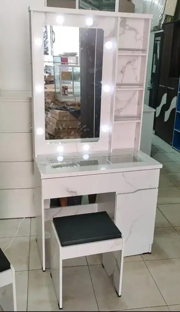 Meja rias lampu motif marble meja kaca terlaris