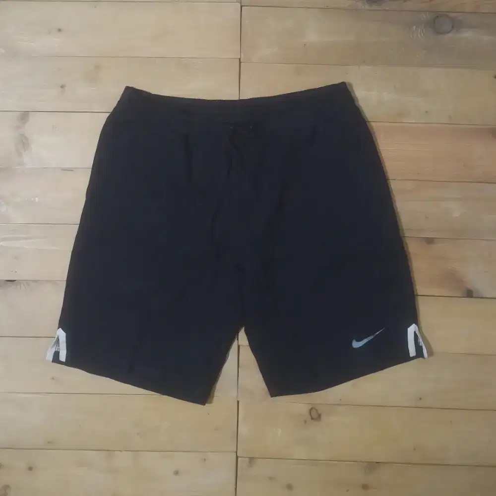 Nike Dry Fit Running Celana Pendek