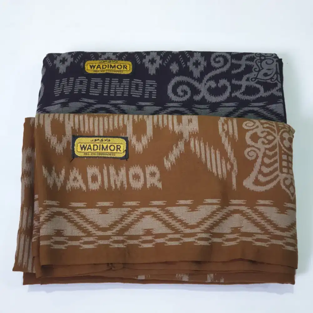 3 Pcs Sarung Wadimor Motif Bali 555 & Bali Gold