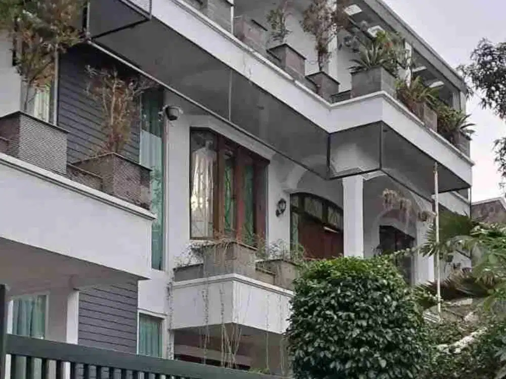 Jual Rumah Mewah Semi Furnished Bogor Raya