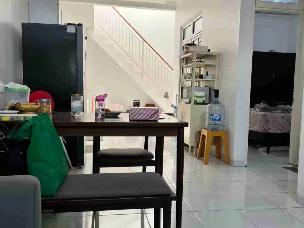 Rumah Citra Gran Cibubur cantik sudah renovasi semi furnish