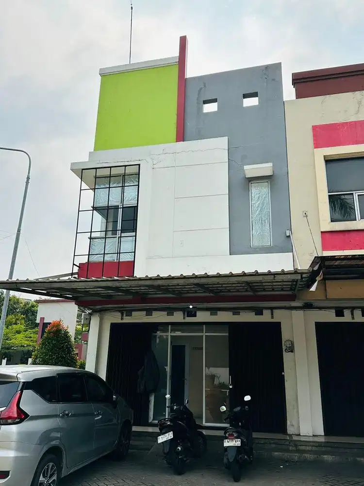 Ruko Barcelona No 79 Palem Semi Karawaci Tangerang Dekat Living Plaza