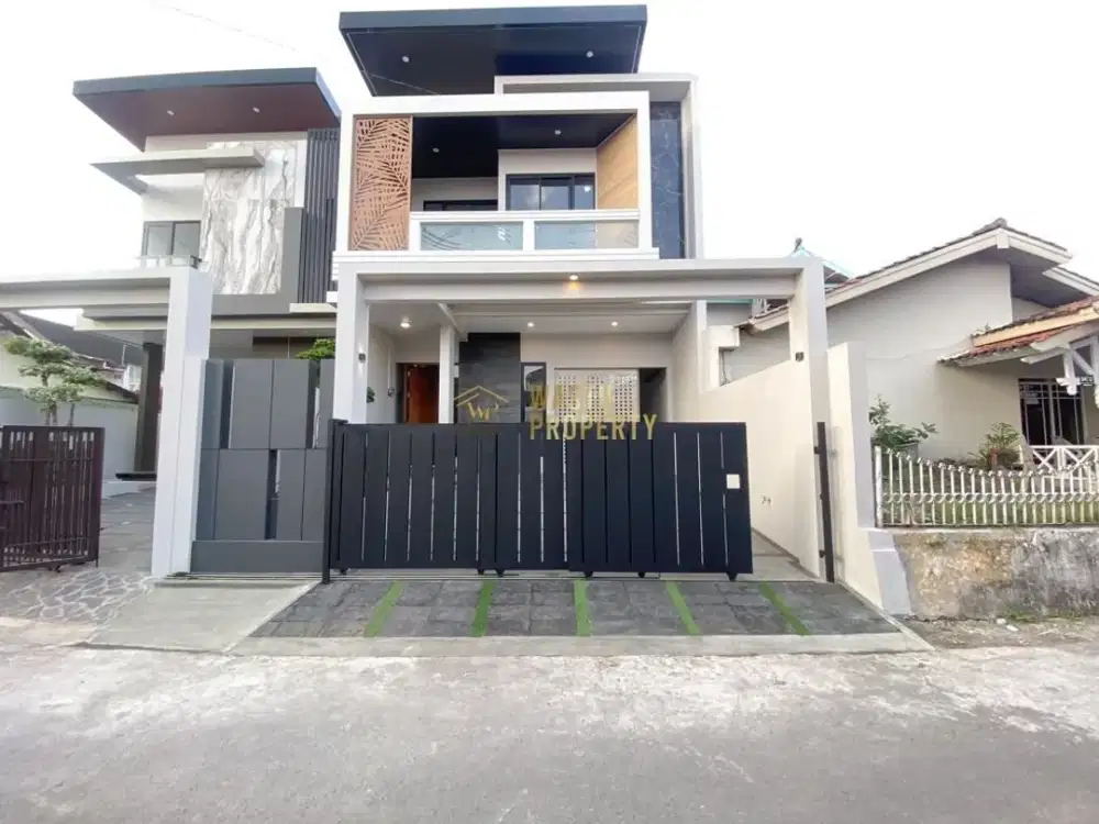 RUMAH MEWAH SIAP HUNI DEKAT JALAN KALIURANG KM 8 DI SLEMAN