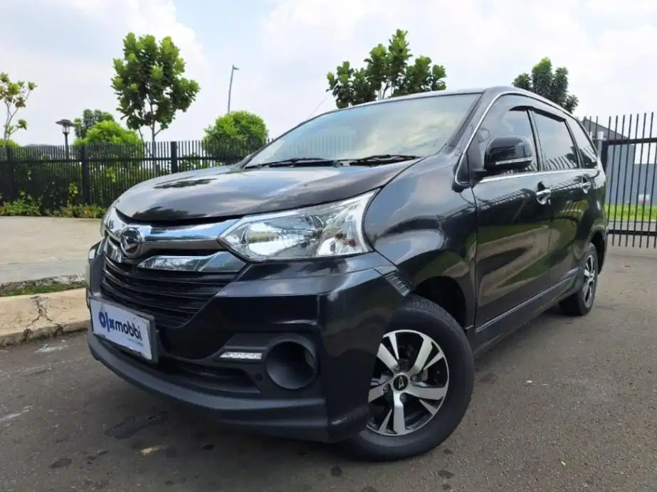 LOW DP Daihatsu Xenia 1.3 R SPORTY Bensin-AT 2017 TOA