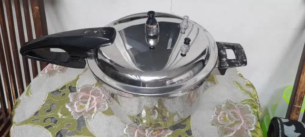 Panci Presto. Kondisi baik