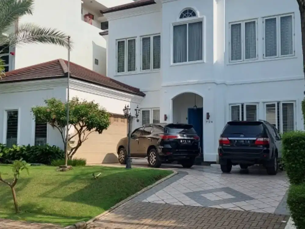 Dijual Rumah Terawat area Kemang Pratama LT 450 m2/ Bekasi Barat