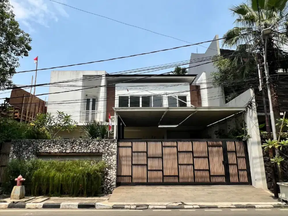 Rumah 307,4m 6KT SHM Pinggir Jalan Setiabudi Jakarta Selatan Strategis Buat Usaha