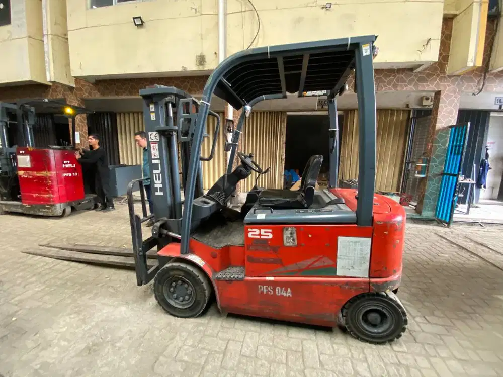 FORKLIFT HELI CPD25 KAPASITAS 2.5 TON