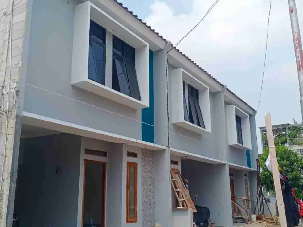 Rumah baru siap huni minimalis di Lenteng agung Jakarta Selatan