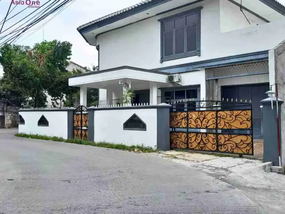 Dijual cepat rumah mewah 2 lantai dekat pintu tol cibubur