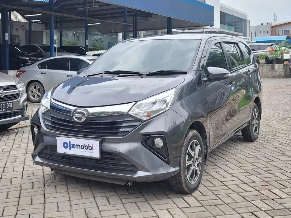 DP MURAH Daihatsu Sigra 1.2 R Bensin-MT 2022 Abu-Abu CKICB