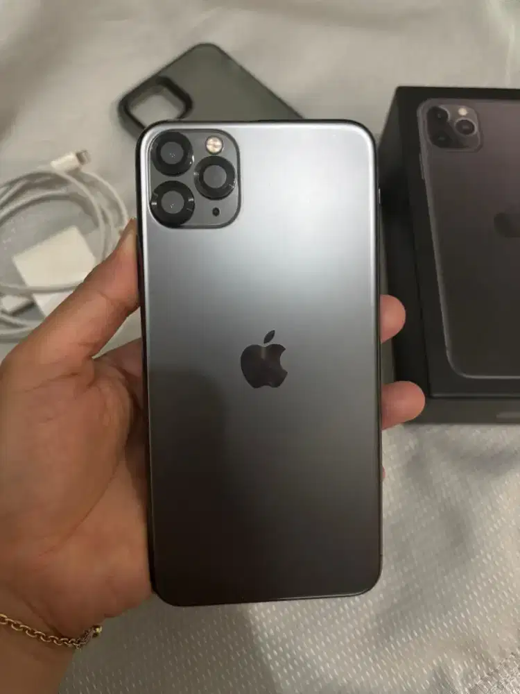 MURAH! Iphone 11 pro max 256GB