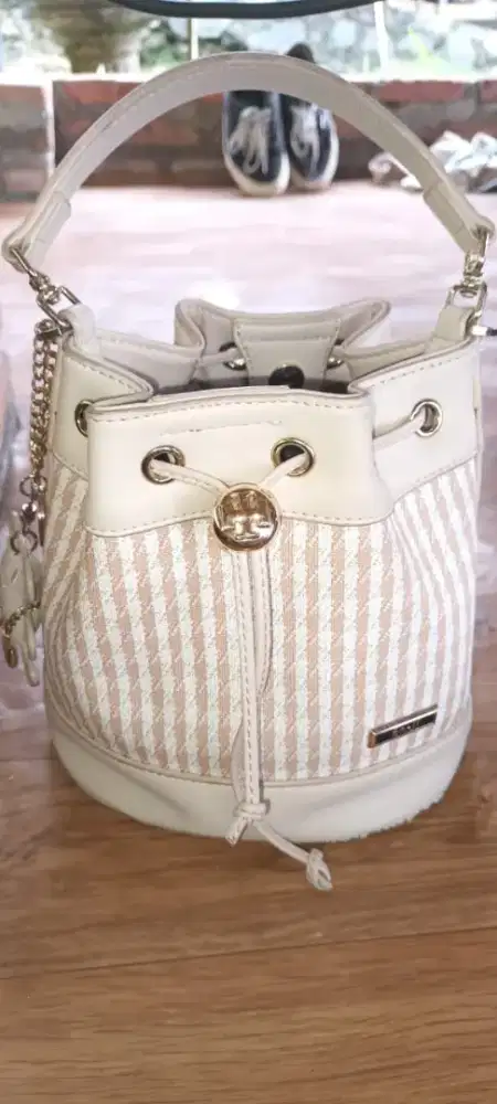 Tas wanita merk en-ji