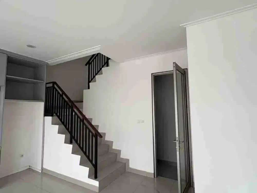 sewa cepat rumah pik2 8x10 kosongan