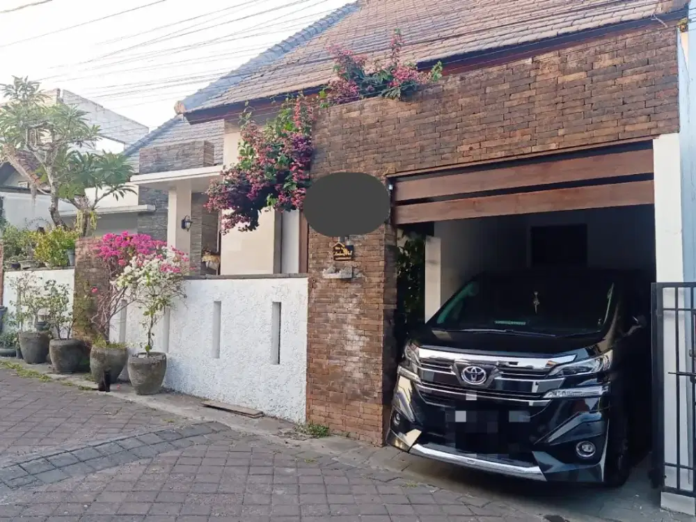 MODERN HOME IN CANGGU