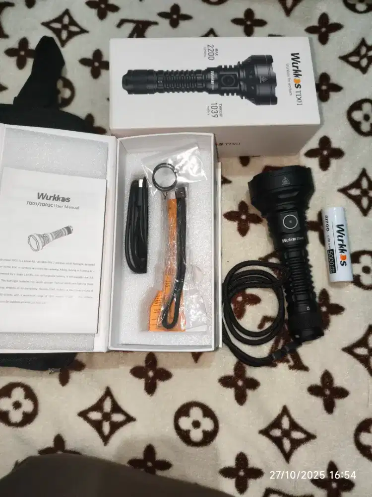 Flashlight Wurkkos TD01C Full Set