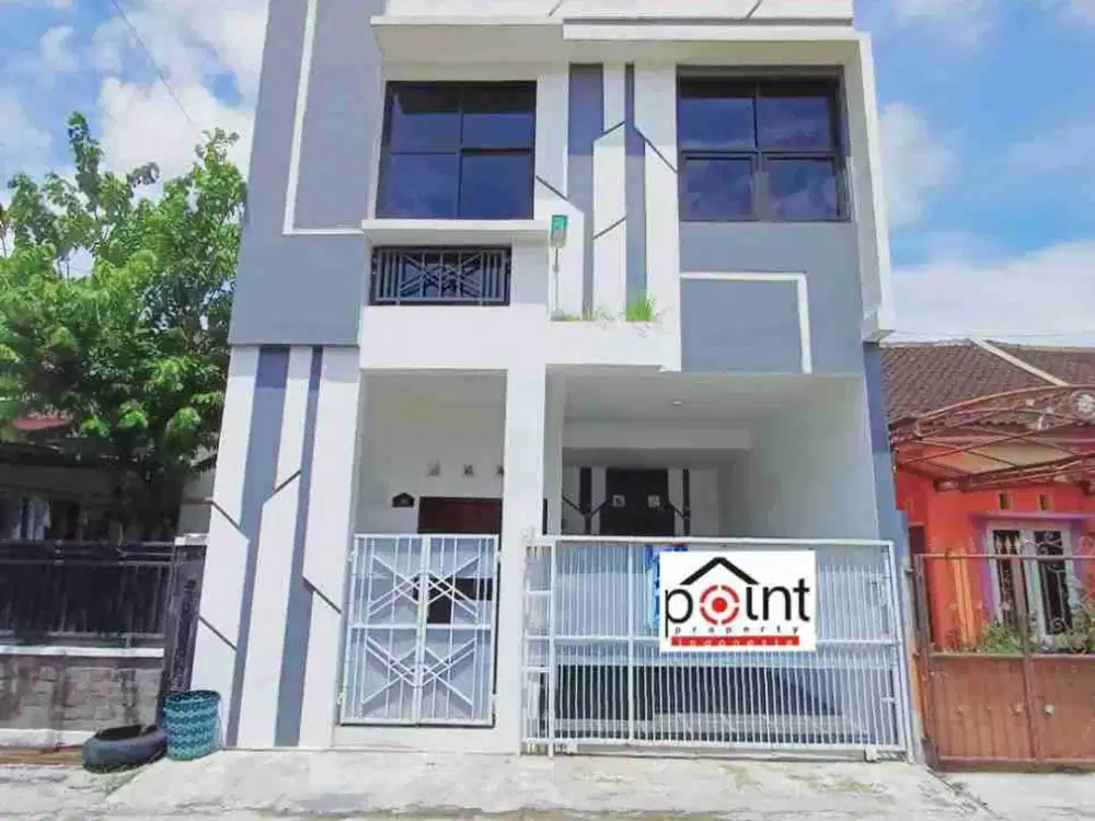 Rumah Bagus 2Lt Dekat ke Luwes Gentan