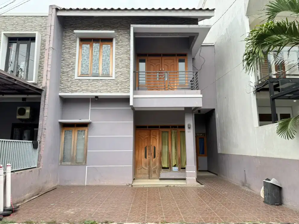 Rumah 2 Lantai Siap Huni di Griya Warung Silah Jagakarsa