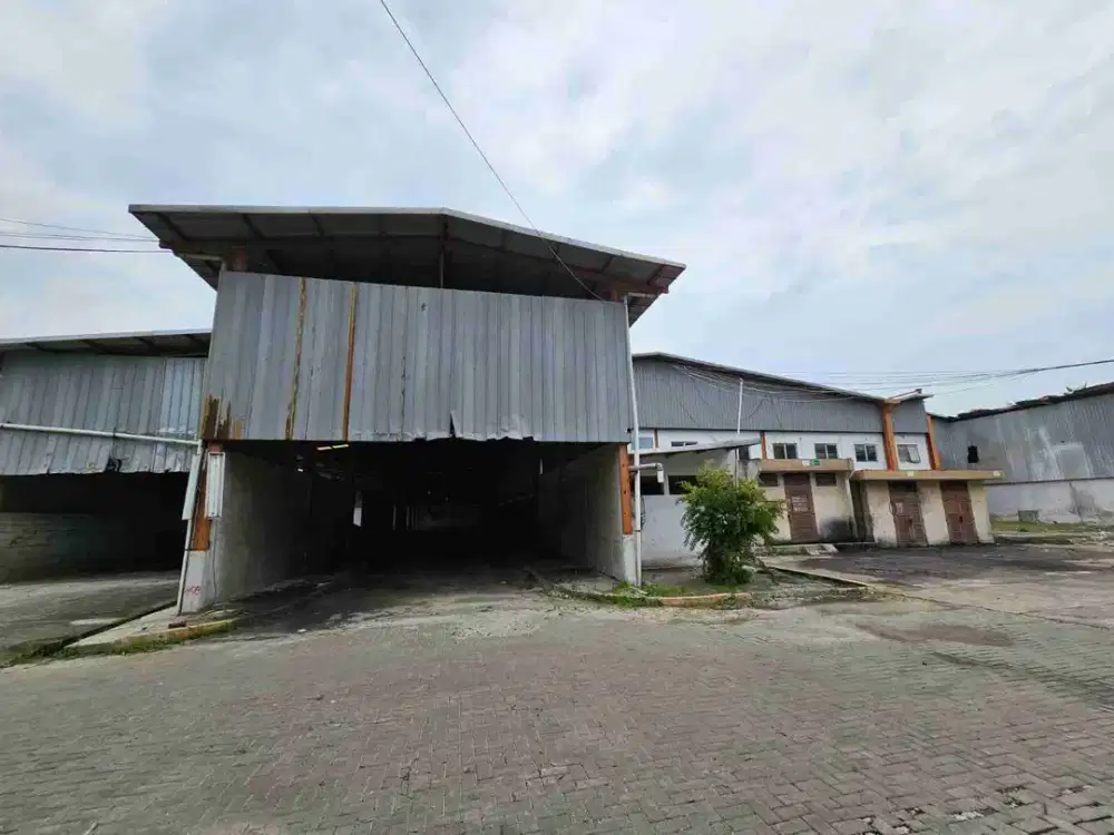 Gudang bekas pabrik dijual  di Balaraja barat ke pintu TOL 1.5 km
