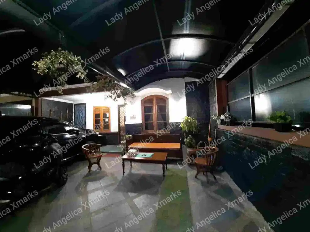 Dijual rumah mewah asri antapani dekat borma