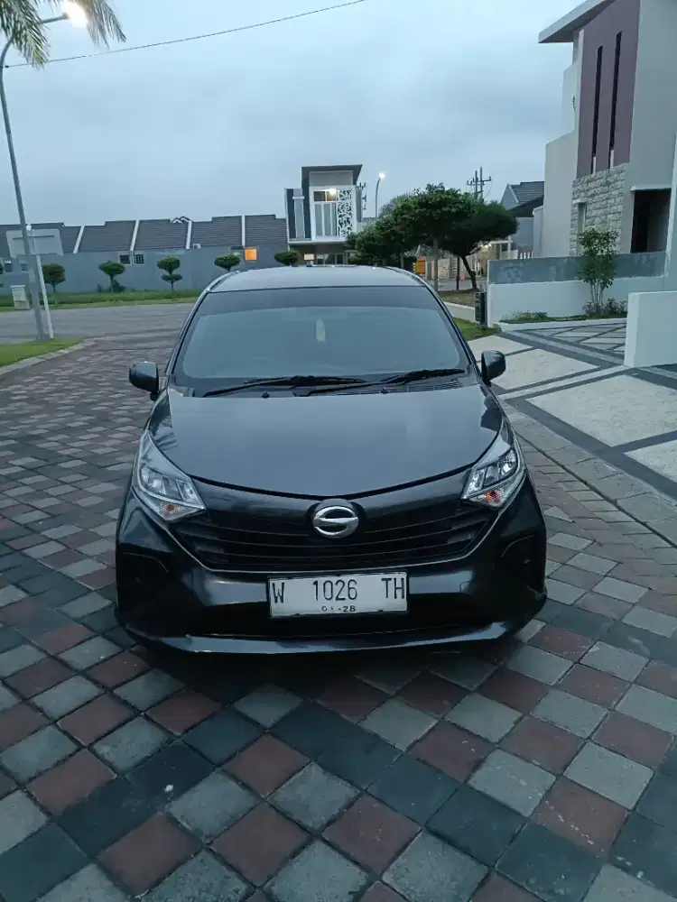 Daihatsu sigra 1.2 X PMK 2023