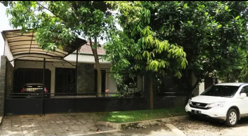 Rumah Bogor Baru  lt 300