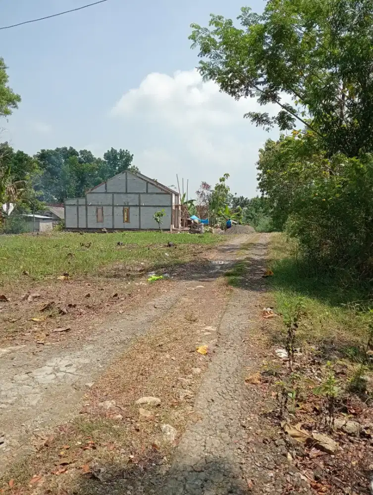 Tanah kavling Sambungmacan