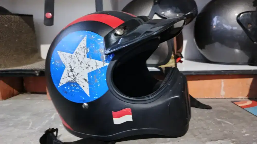 Helm HBC Ori Mulus model scratch