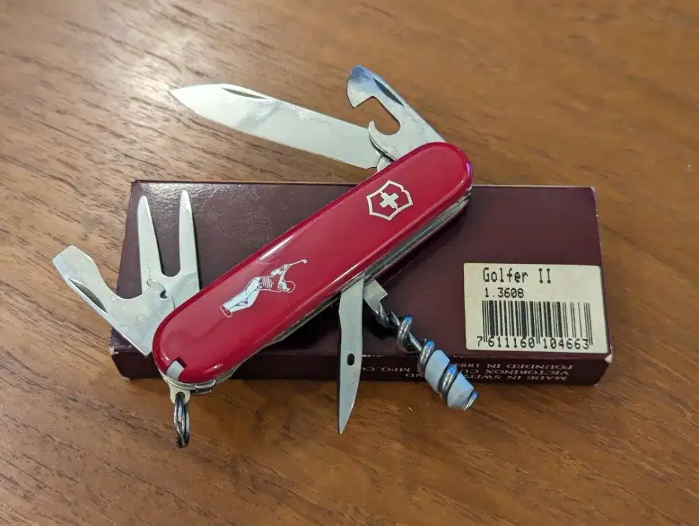 Victorinox Pisau Saku Golfer Knife Multifungsi