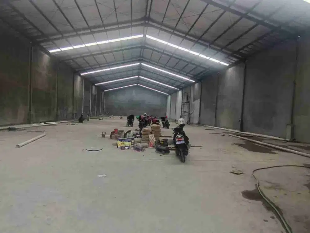 Sewa Gudang 1400 meter Kawasan Industri Candi Gatot Subroto Semarang