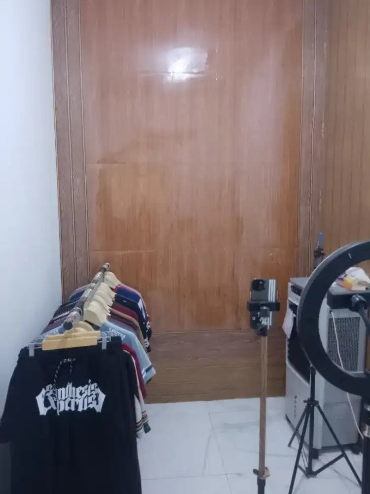 Dibutuhkan karyawati untuk Host live streaming