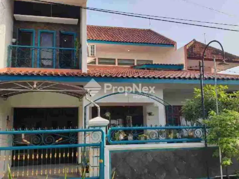 ♥️jual cepat nego♥️rumah 2lt sekardangan