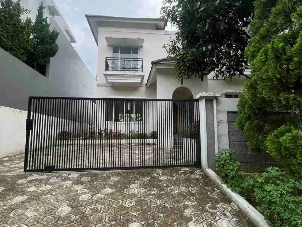 Disewakan Rumah dekat Sampoerna Academy Sentul