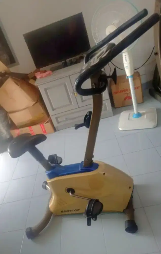 Sepeda statis sportop