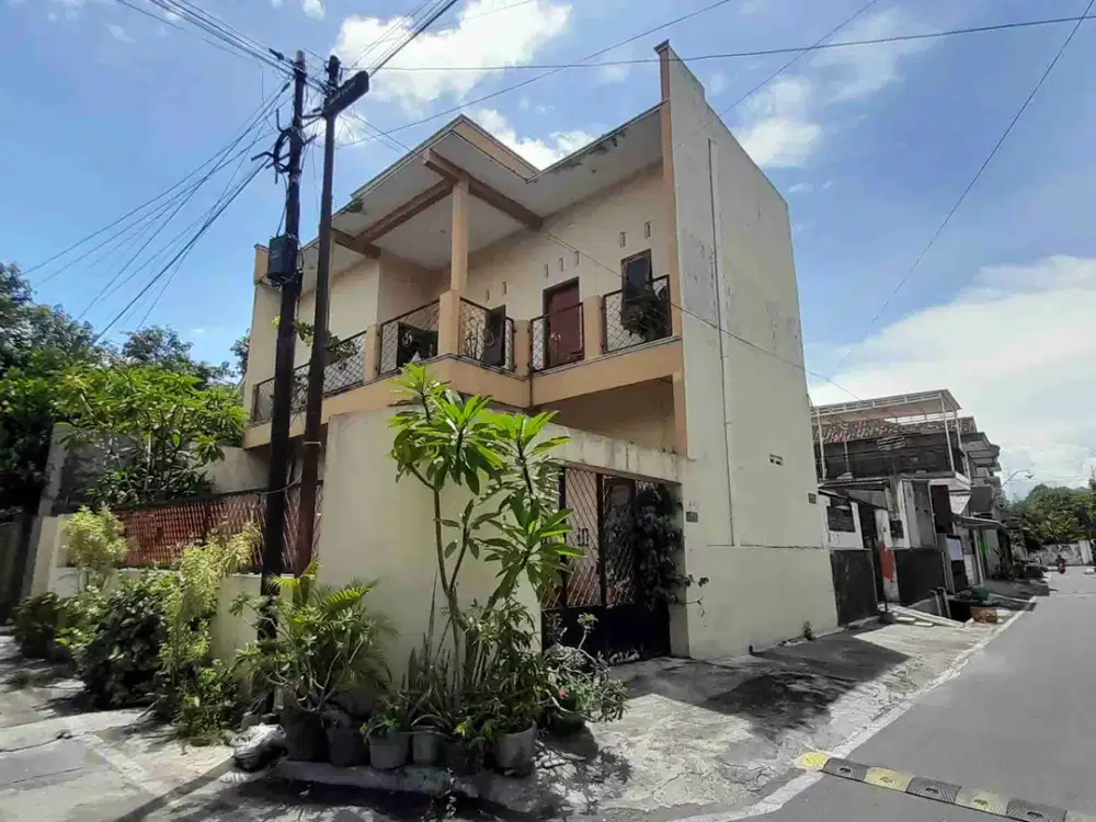 rumah murah  dijual solo di Pajang laweyan Surakarta