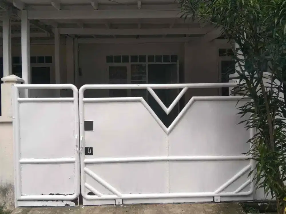 Dijual Rumah 1 1/4 lantai di  Regency Melati Mas tangerang