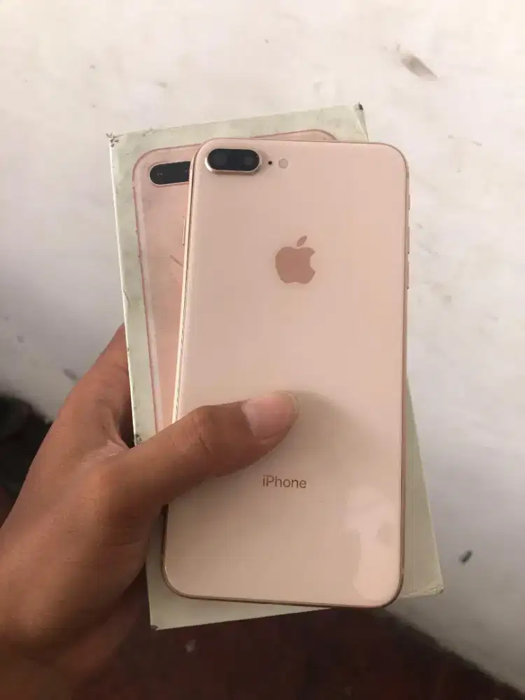 IPHONE 8+ /256GB BEACUKAI FULLSET