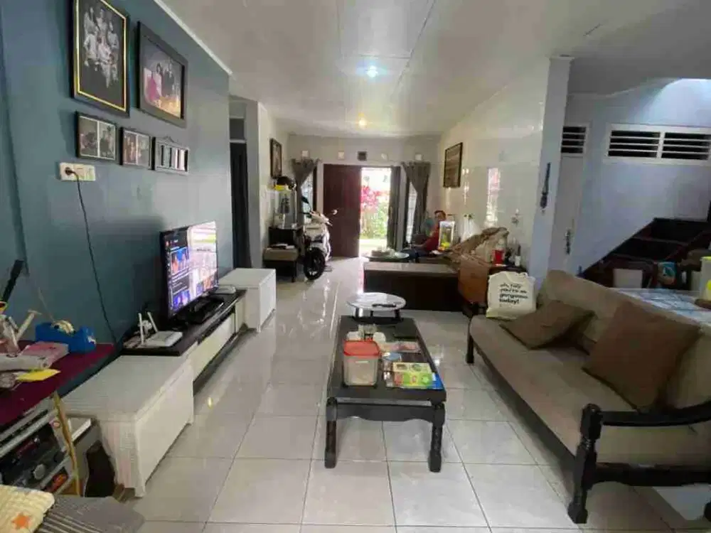 JUAL MURAH RUMAH ASRI 1.5 LANTAI + PAVILIUN DI KOPO PERMAI.BANDUNG.